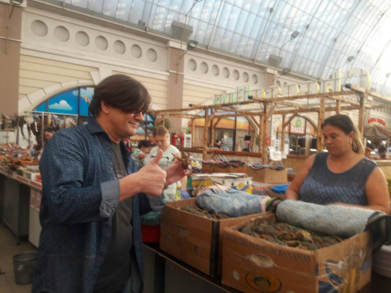 В Одессу приехал исполнитель хита "Голубая луна" (фото, видео)